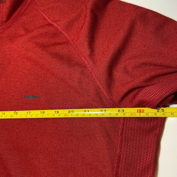 Patagonia Capilene Midweight 1/4 Zip Base Layer – Red – XL Men’s - Picture 5 of 7